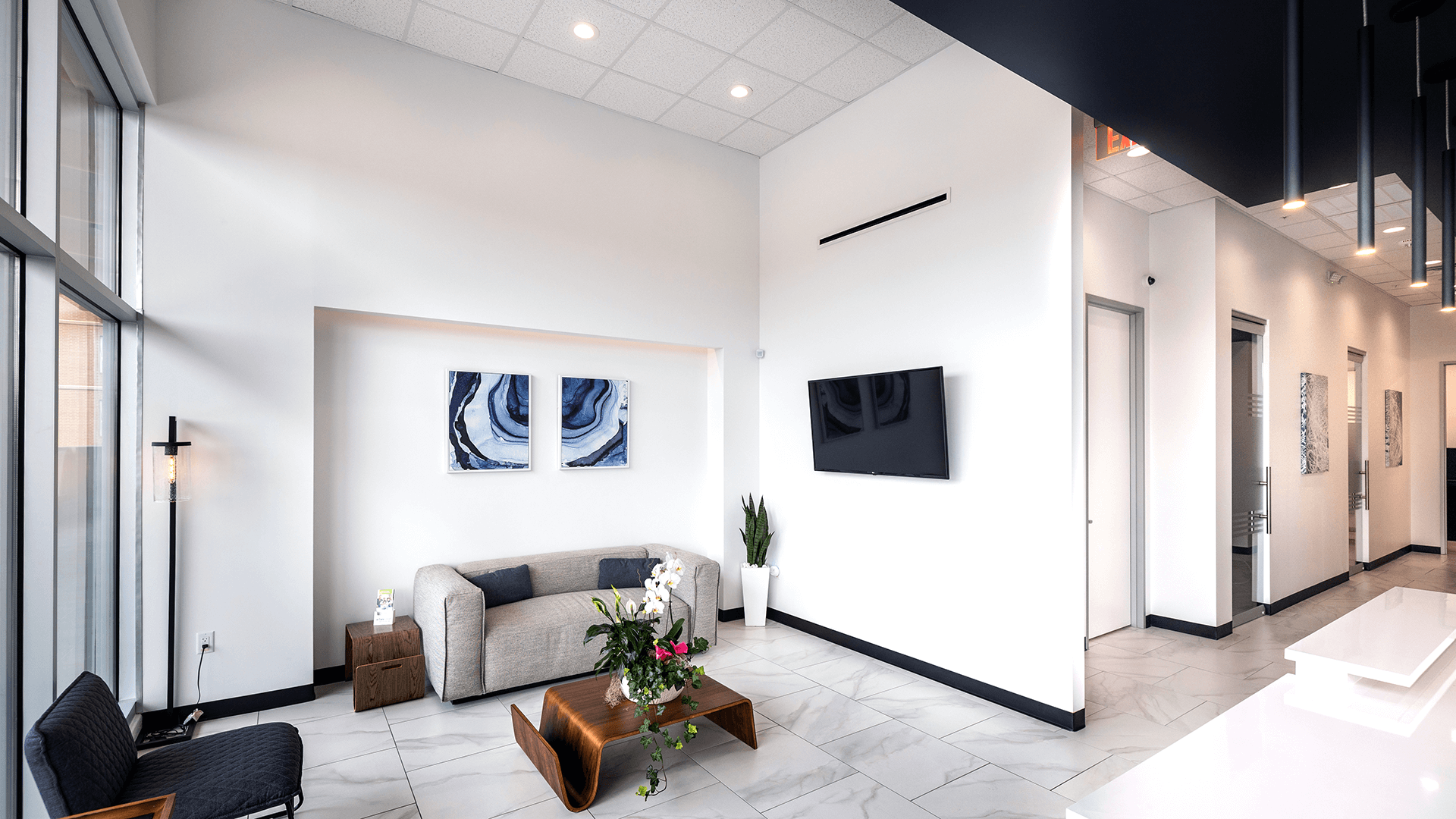 Image of the modern and beautiful Nu Dentistry lobby